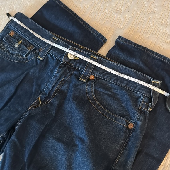 TRUE RELIGION Men’s Bootcut Blue Jeans, size 34 - Picture 6 of 10